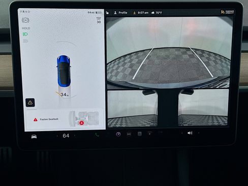 Used 2021 Tesla Model 3 Performance image 22