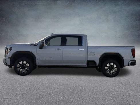 New 2026 GMC Sierra 2500 Denali w/ Denali Reserve Package image 6