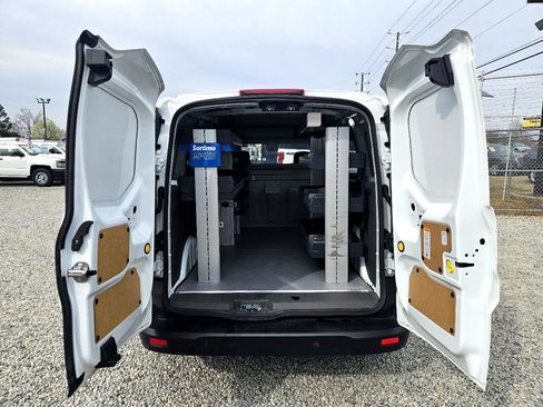 Used 2022 Ford Transit Connect XL image 21