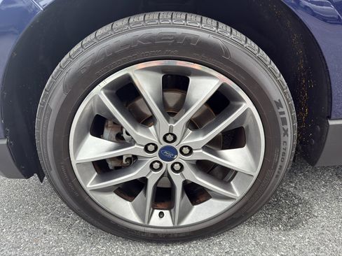 Used 2016 Ford Edge Titanium w/ Equipment Group 302A AWD/4WD image 35