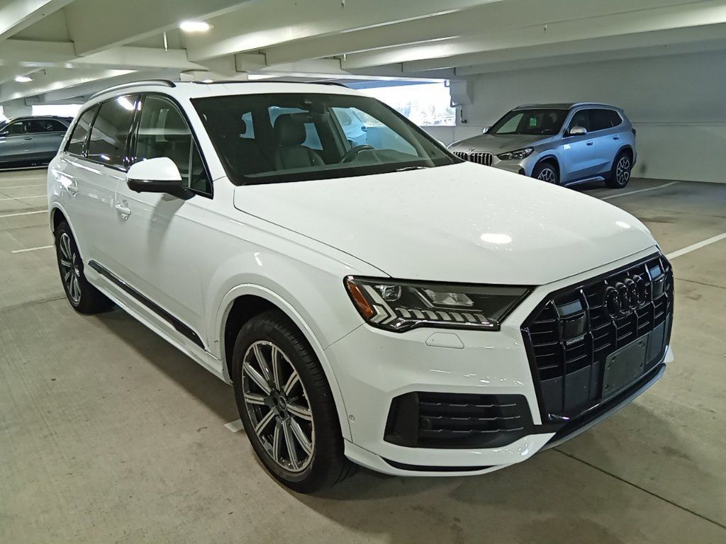 Used 2024 Audi Q7 2.0T Premium Plus AWD/4WD image 3