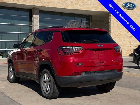 Used 2018 Jeep Compass Sport image 11
