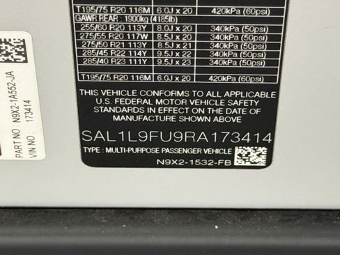 Used 2024 Land Rover Range Rover Sport Dynamic SE image 22