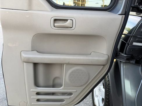 Used 2009 Honda Element LX image 17