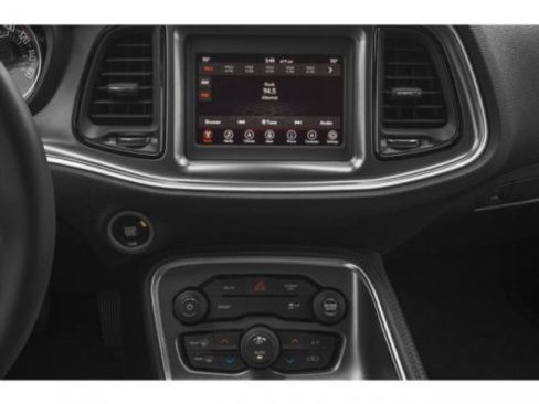 Used 2021 Dodge Challenger SXT w/ Plus Package image 13