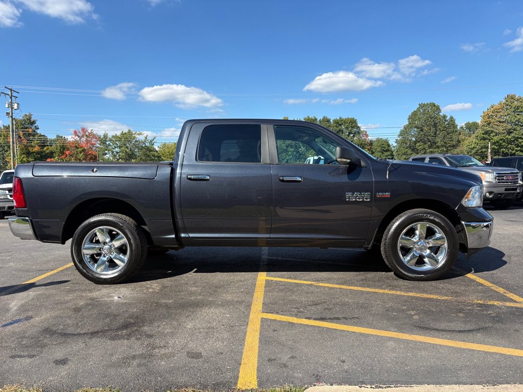 Used 2017 RAM 1500 Big Horn AWD/4WD image 5