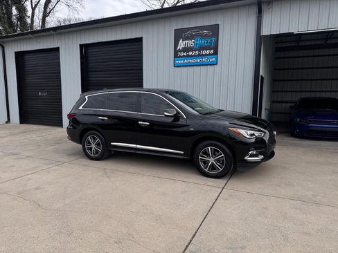 Used 2018 INFINITI QX60 FWD image 12