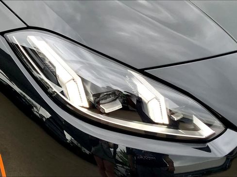 New 2025 BMW 228i xDrive w/ Premium Package image 13