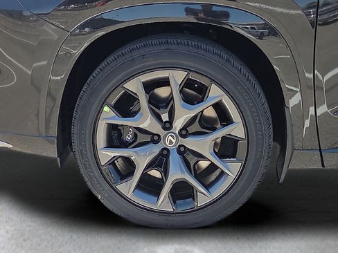 New 2026 Lexus TX 500h AWD image 9