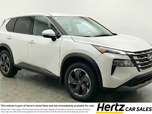 Used 2025 Nissan Rogue SV AWD/4WD image 1