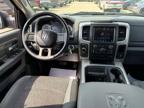 Used 2018 RAM 1500 Big Horn AWD/4WD image 10