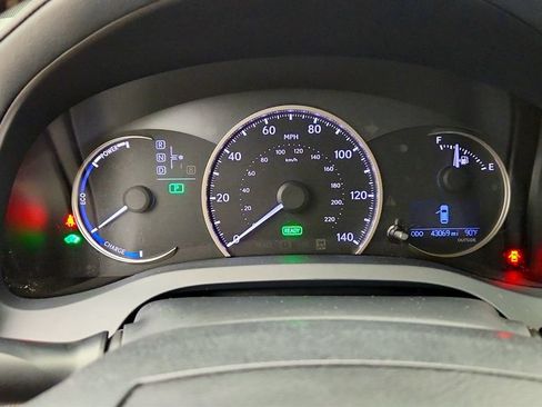 Used 2016 Lexus CT 200h w/ Seat Comfort Package FWD image 15