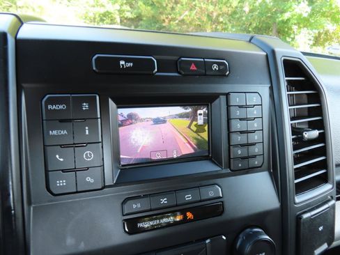 Used 2020 Ford F150 XL w/ Equipment Group 101A Mid RWD image 26