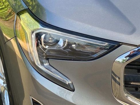 Used 2019 GMC Terrain SLE image 4