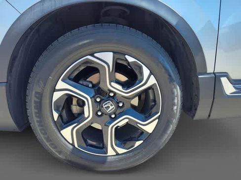 Used 2017 Honda CR-V Touring image 9