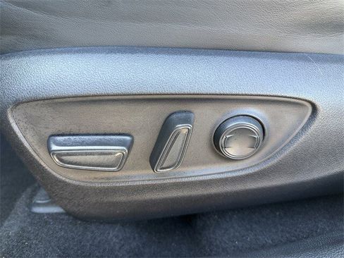 Certified 2021 Toyota RAV4 XLE Premium image 26