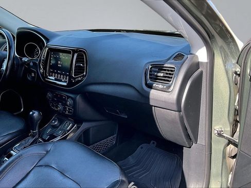 Certified 2020 Jeep Compass Limited AWD/4WD image 17