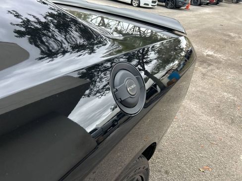Used 2022 Dodge Challenger R/T w/ Plus Package image 18