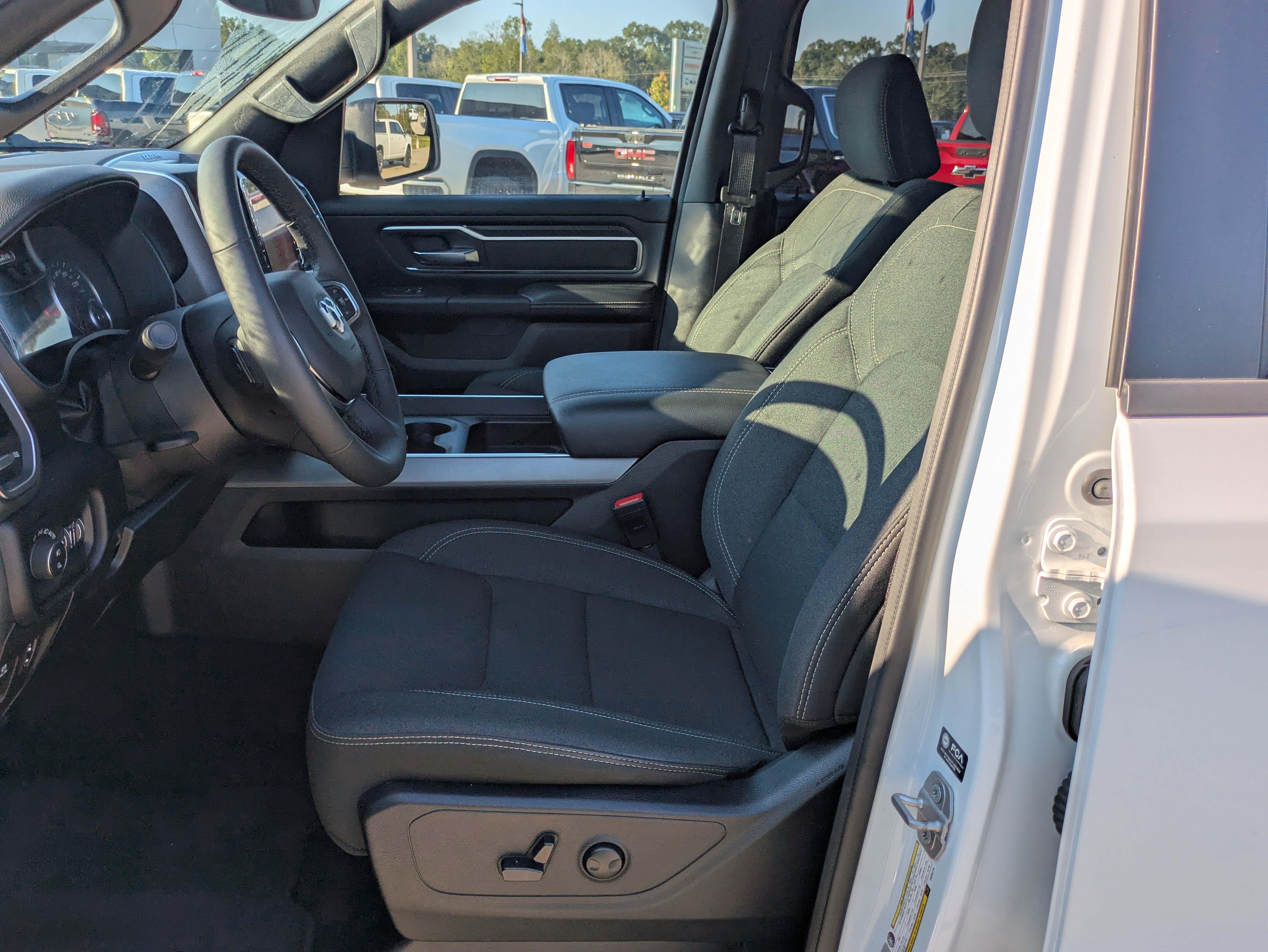 Used 2026 RAM 1500 Big Horn AWD/4WD image 5