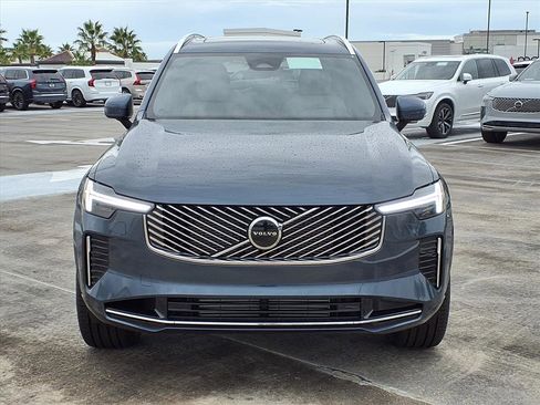 New 2026 Volvo XC90 T8 Core w/ Protection Package Premier image 2