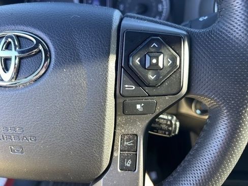 Used 2021 Toyota Tacoma TRD Sport image 13