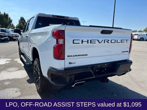 Used 2023 Chevrolet Silverado 1500 Custom Trail Boss w/ LPO, Dark Essentials Package image 4