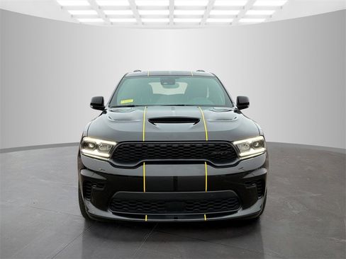 Used 2024 Dodge Durango SRT image 2