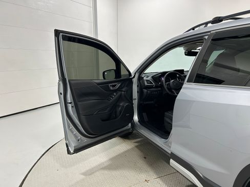 Used 2020 Subaru Forester Touring w/ Popular Package #2 AWD/4WD image 25