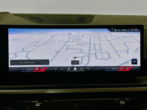 Certified 2024 BMW X7 xDrive40i image 13