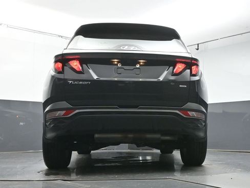 Used 2023 Hyundai Tucson SE image 35