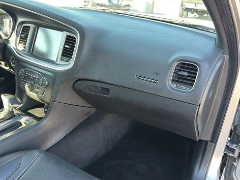 Used 2015 Dodge Charger SXT w/ Plus Group image 75
