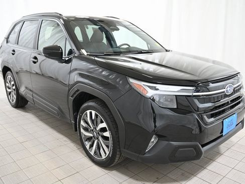 Certified 2025 Subaru Forester Touring w/ Protection Package image 15