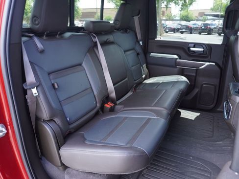 Used 2022 GMC Sierra 3500 Denali AWD/4WD image 7