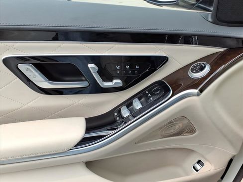 Used 2022 Mercedes-Benz S 500 4MATIC image 14