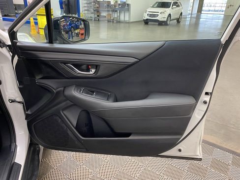 Used 2024 Subaru Outback Premium image 38