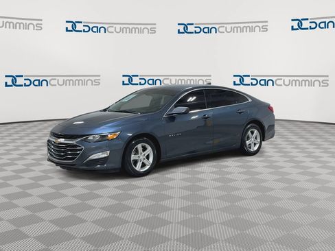 Used 2020 Chevrolet Malibu LS FWD image 4