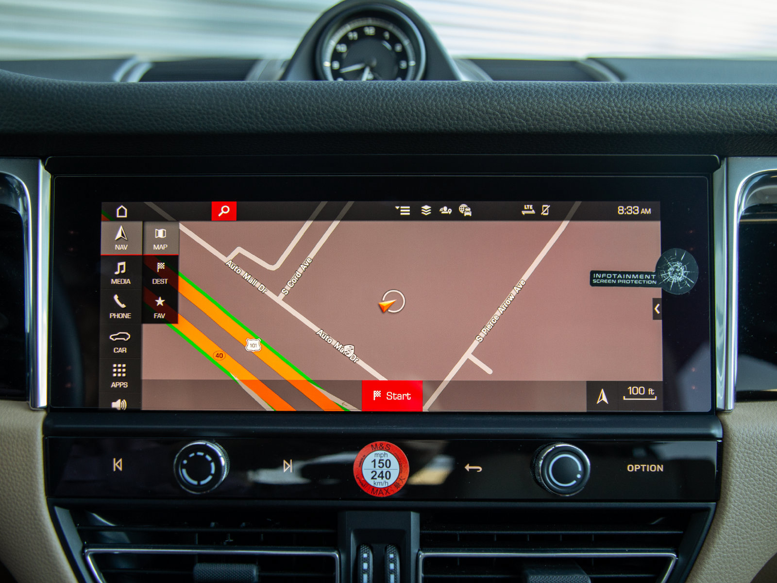 Certified 2026 Porsche Macan AWD/4WD image 19