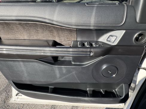 Used 2018 Ford Expedition Max Limited w/ Equipment Group 302A image 15