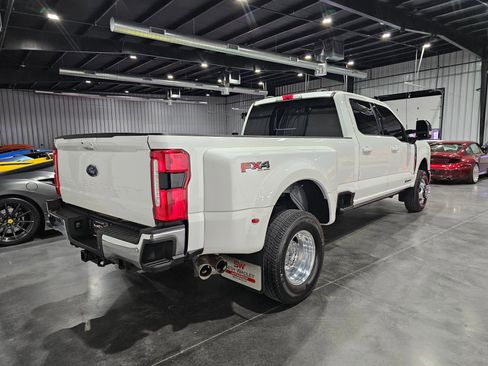 Used 2024 Ford F350 Lariat w/ Lariat Ultimate Package AWD/4WD image 8