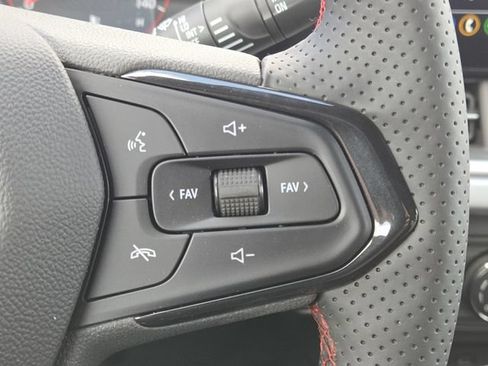 New 2026 Chevrolet Trax RS w/ Driver Confidence Package FWD image 13