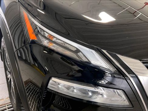 Certified 2023 Nissan Rogue SV w/ SV Premium B Package AWD/4WD image 33