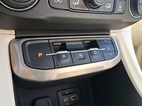 Certified 2020 GMC Acadia Denali FWD image 16