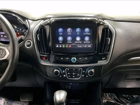 Used 2022 Chevrolet Traverse RS w/ LPO, Cargo Package image 6