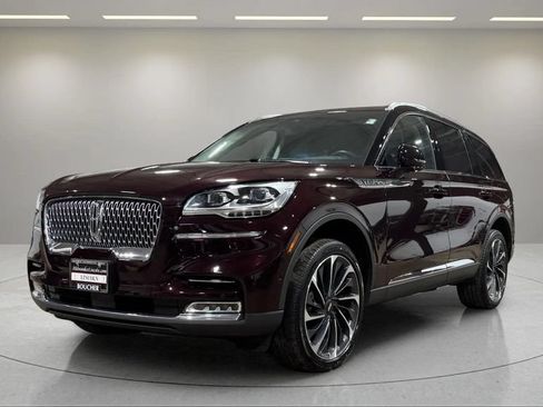 Certified 2024 Lincoln Aviator Reserve w/ Equipment Group 201A AWD/4WD image 22