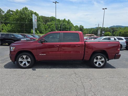 Used 2023 RAM 1500 Laramie AWD/4WD image 6