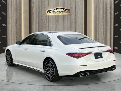 Used 2022 Mercedes-Benz S 580 4MATIC Sedan image 5