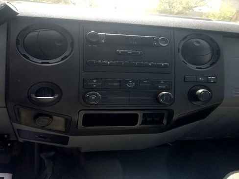 Used 2016 Ford F250 XL image 7