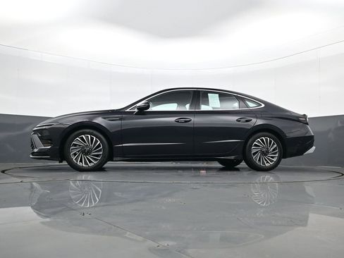 Certified 2025 Hyundai Sonata SEL image 28