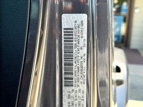 Used 2019 Jeep Wrangler Unlimited Sahara image 25