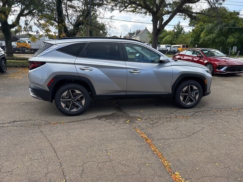 New 2026 Hyundai Tucson SEL image 8